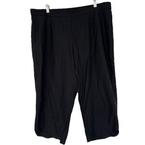 Trandition Plus Size 16 Curvy Stretchy Black Slip On spring Summer Capri Pants